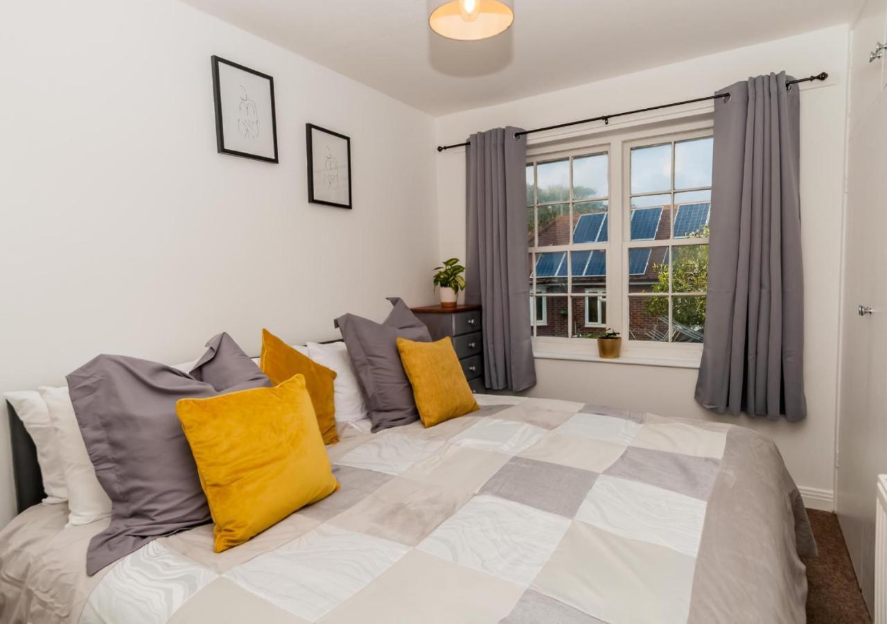 The Brighton Short Stay & Serviced Apartments Exterior photo